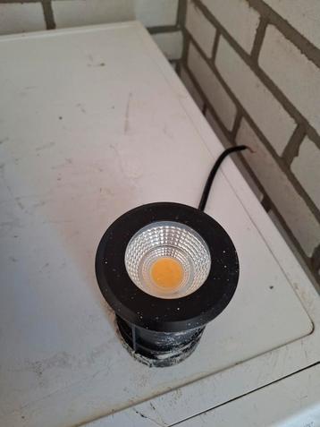12 v led verlichting 8 stuks beschikbaar voor biedingen