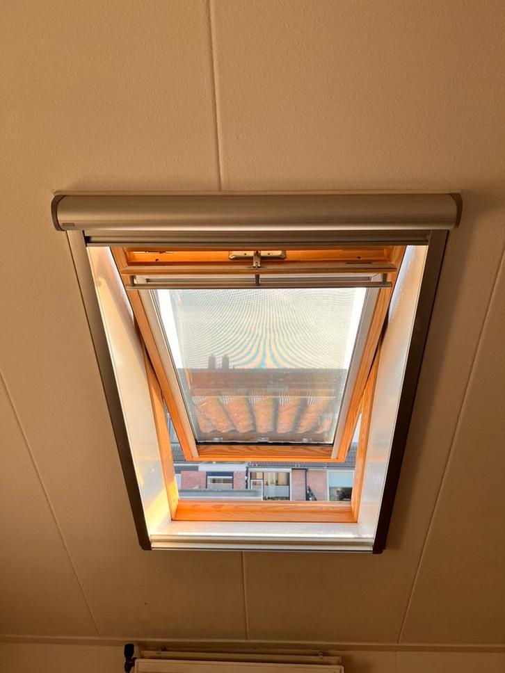Velux dakraam 2 x. GGL M08 3059, Doe-het-zelf en Verbouw, Glas en Ramen, Zo goed als nieuw, Dakraam, 120 tot 160 cm, Minder dan 80 cm