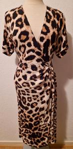 Vero moda panter jurkje maat s, Kleding | Dames, Jurken, Maat 38/40 (M), Bruin, Vero Moda, Ophalen of Verzenden