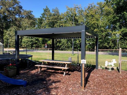Aluminium buitenverblijf met automatisch lamellendak, Tuin en Terras, Tuinhuizen, Gebruikt, 250 tot 500 cm, 400 cm of meer, Zonder ramen