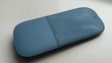 Microsoft Surface Arc Mouse beschikbaar voor biedingen