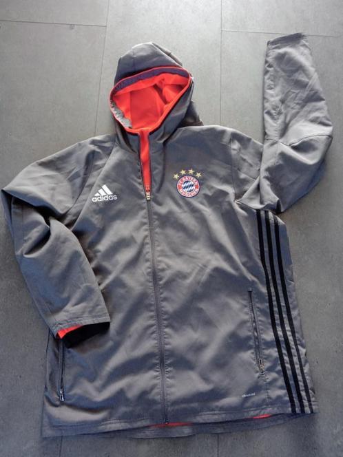Trainingsjack van FC Bayern München in de maat L, Sport en Fitness, Voetbal, Zo goed als nieuw, Trainingspak, Maat L, Ophalen of Verzenden