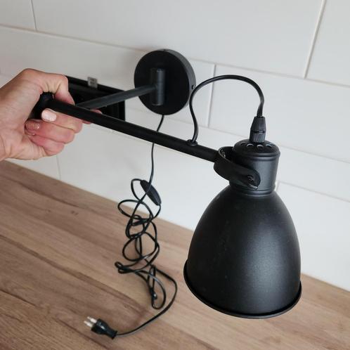 Zwarte Uitschuifbare Wandlamp, Huis en Inrichting, Lampen | Wandlampen, Gebruikt, Metaal, Ophalen of Verzenden