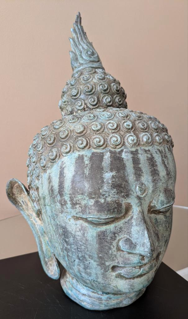 Prachtig groot Boeddha hoofd sculptuur van brons., Antiek en Kunst, Kunst | Beelden en Houtsnijwerken, Ophalen of Verzenden