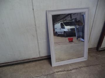 spiegel brocante beschikbaar voor biedingen