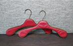 2 retro kleerhangers met skai, Gebruikt, -, -, Ophalen of Verzenden