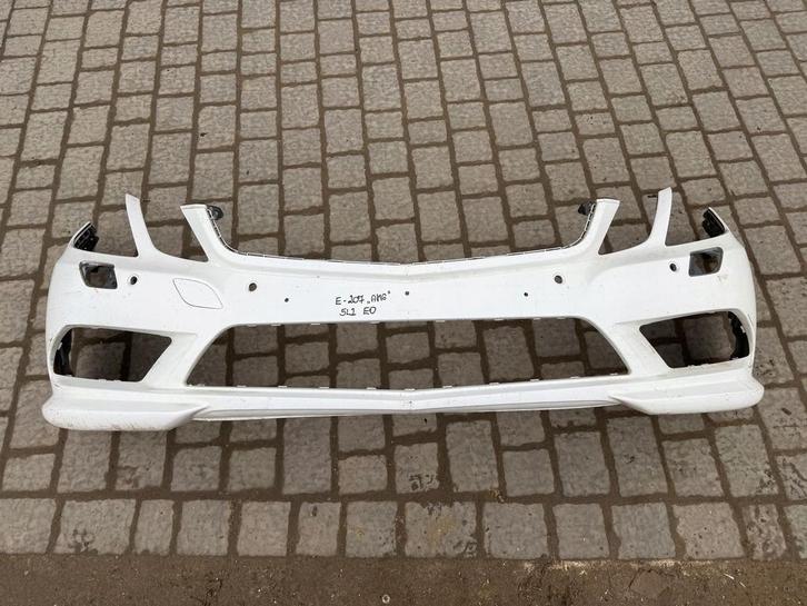 Mercedes E-klasse W207 Coupé AMG voorbumper, Auto-onderdelen, Carrosserie en Plaatwerk, Bumper, Mercedes-Benz, Voor, Gebruikt