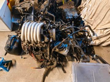 Audi 2.4 30V motor. beschikbaar voor biedingen