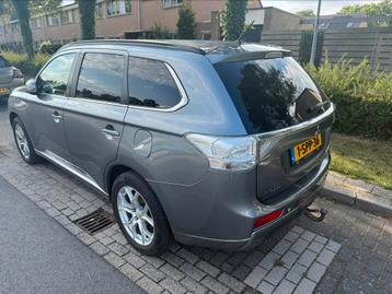 Mitsubishi Outlander 2.0 Dohc Mivec Phev 203pk 4WD CVT 5P Pa beschikbaar voor biedingen