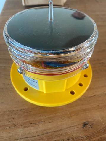 Solar waarschuwings licht alarm licht IP68 flitslicht beschikbaar voor biedingen