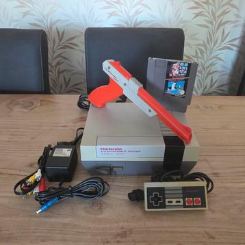 Nintendo Nes met 1 game en 1 controller beschikbaar voor biedingen