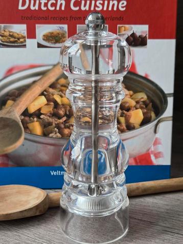 Peugeot zoutmolen acryl 18 cm beschikbaar voor biedingen