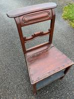 Bidstoel, knielstoel, Ophalen