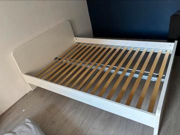 Ikea bed frame 140 x 200 - afbeelding 3