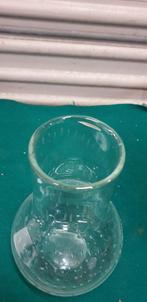 Vaas van geslepen glas, Huis en Inrichting, Woonaccessoires | Vazen, Ophalen of Verzenden, 'T Olde Gre-j, Info@toldegrej.nl, Endepoelstraat 20f Didam