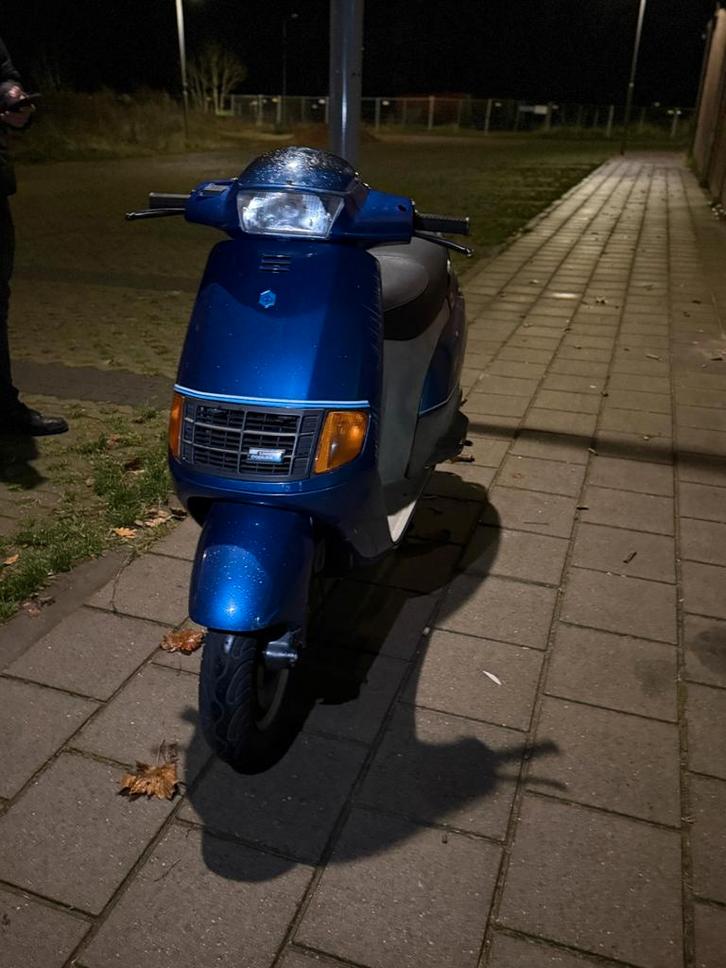 Quartz 50cc tekoop, Fietsen en Brommers, Scooters | Piaggio, Overige modellen, Ophalen of Verzenden