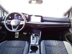 Volkswagen Golf 1.5 eTSI R-Line 3x R LINE | NAVIGATIE | PANO, Stof, 4 cilinders, Wit, Bedrijf