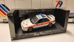 AUTOart Subaru Impreza STI 4-Door Police Car, Hobby en Vrije tijd, Modelauto's | 1:18, Auto, Autoart, Ophalen of Verzenden, Zo goed als nieuw