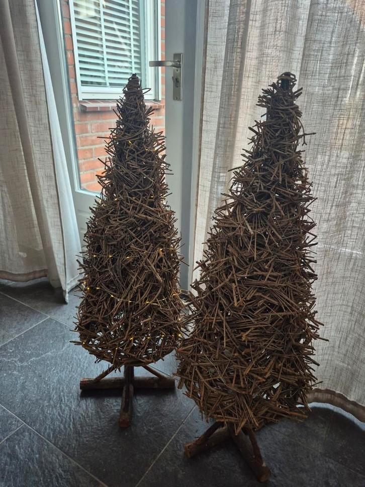 Houten boompjes/kerstboompjes incl lampjes, Diversen, Kerst, Ophalen