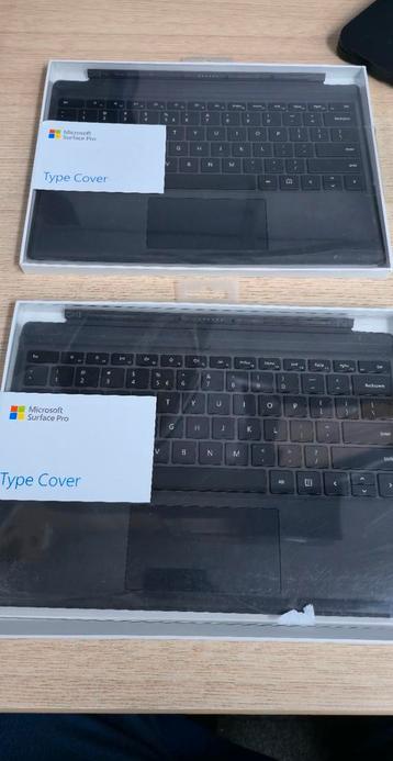 Microsoft Surface pro type cover toetsenbord qwerty beschikbaar voor biedingen