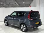 Kia e-Soul DynamicPlusLine 64 kWh Keyless, Stoel/Stuurverwar, Gebruikt, 1657 kg, Leder en Stof, 204 pk