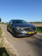 Mercedes-Benz A-Klasse A180 1.6 Blue Efficiency 2014 Grijs, Auto's, Voorwielaandrijving, 65 €/maand, 680 kg, 4 cilinders