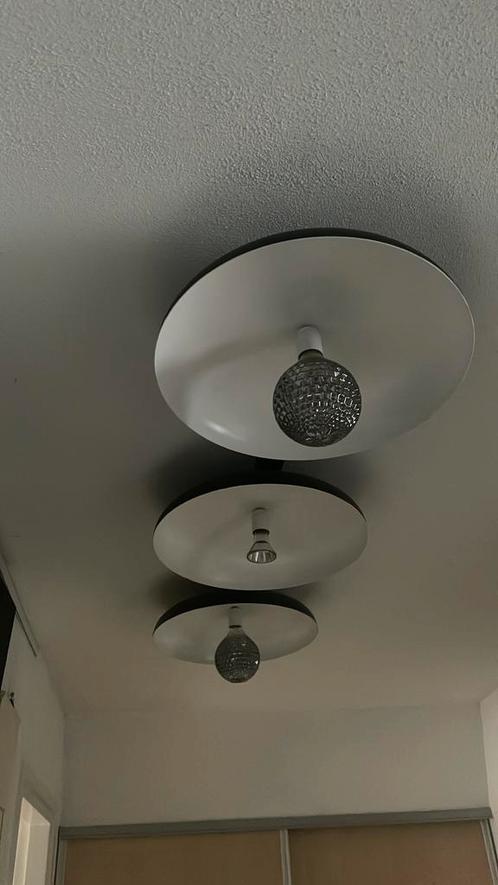 Drie originele zwarte (theater ) lampen op balk, Huis en Inrichting, Lampen | Plafondlampen, Gebruikt, Metaal, Ophalen