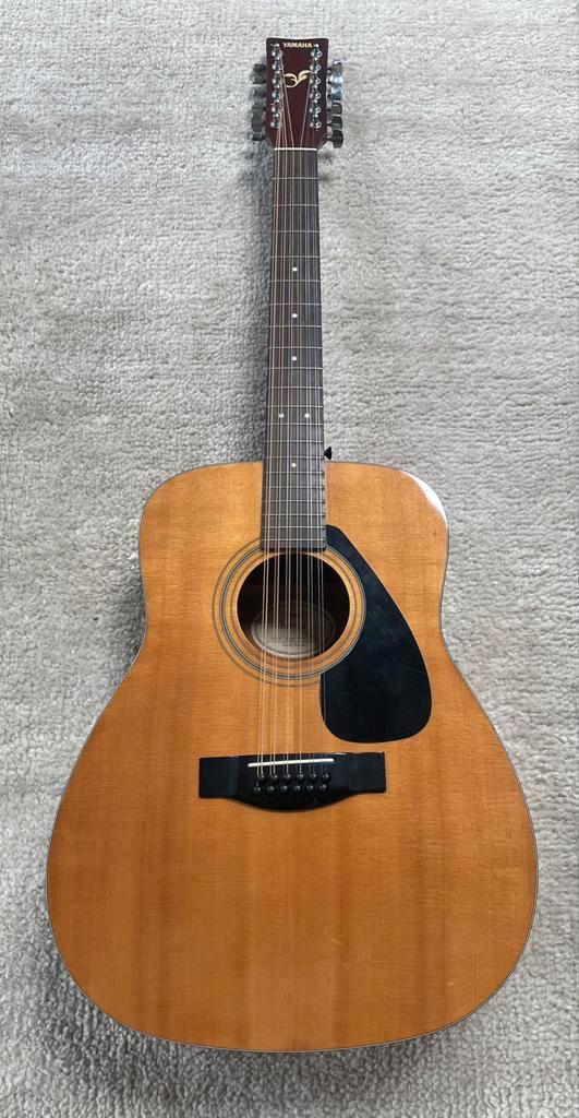 Yamaha FG 411 12-snarige akoestische gitaar, Muziek en Instrumenten, Snaarinstrumenten | Gitaren | Akoestisch, Zo goed als nieuw