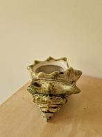 Schelpen pot, Antiek en Kunst, Antiek | Keramiek en Aardewerk, Ophalen of Verzenden