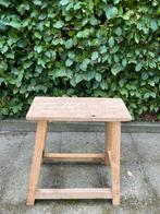 Houten Krukje Loods 5 - Oude Look, Huis en Inrichting, Krukjes, Ophalen, Gebruikt, Hout