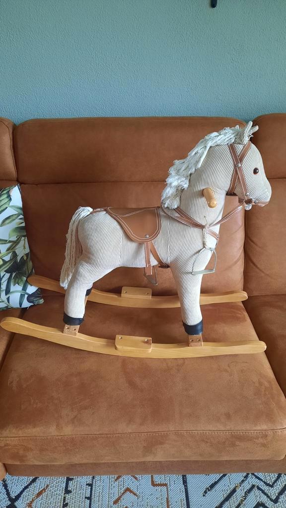 Hobbelpaard van corduroy, Kinderen en Baby's, Speelgoed | Hobbelfiguren, Gebruikt, Ophalen
