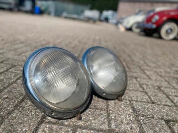 Liggen koplampen Volkswagen Kever beschikbaar voor biedingen