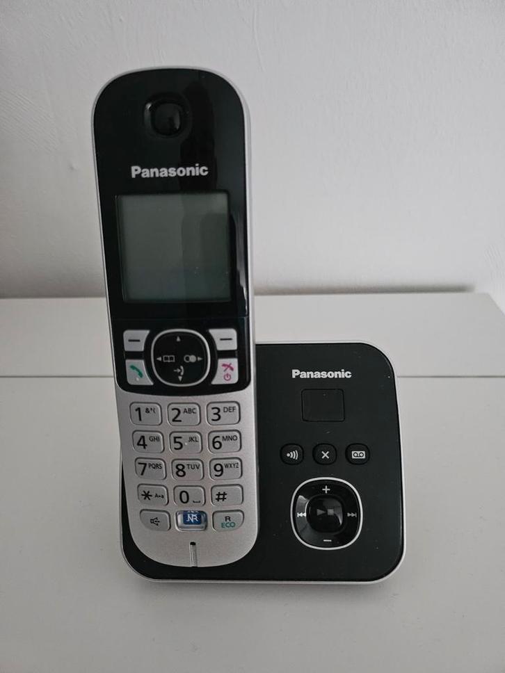 Panasonic KX-TG6822, Telecommunicatie, Vaste telefoons | Handsets en Draadloos, 1 handset, Ophalen