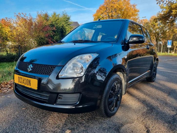 Suzuki Swift 1.3 1.6v bj 2010 km 97841 airco apk nieuw, Auto's, Suzuki, Bedrijf, Swift, ABS, Airbags, Airconditioning, Alarm, Bluetooth