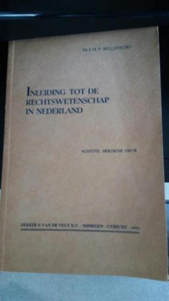 JHP Bellefroid Inleiding tot de rechtswetenschap in Nederlan, Antiek en Kunst, Antiek | Boeken en Bijbels, Ophalen of Verzenden