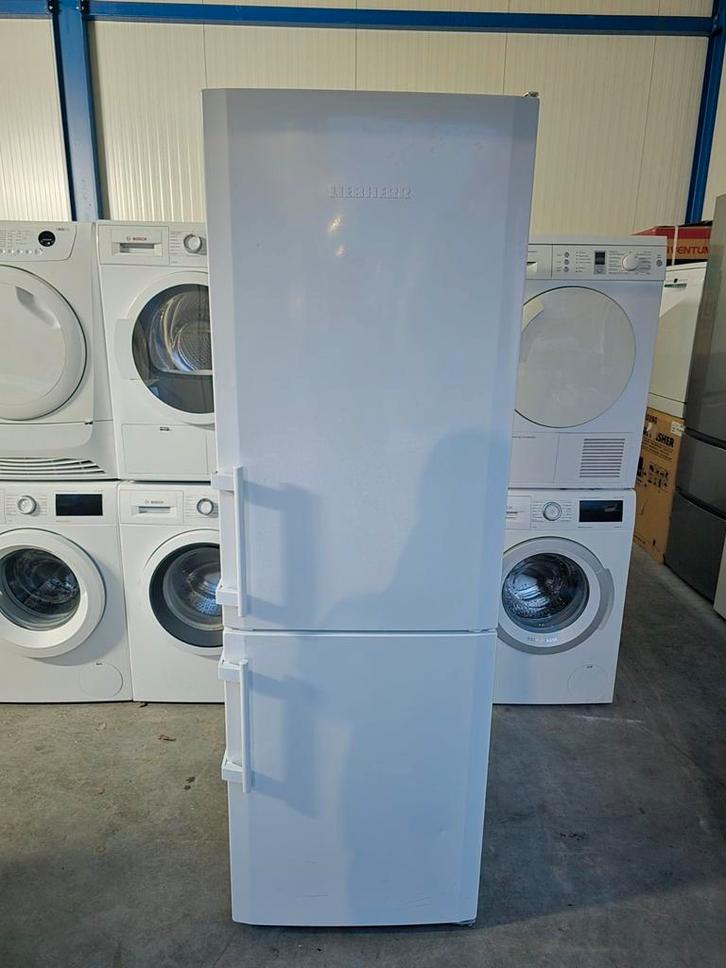 Prachtige ruime Liebherr No-Frost koelvriescombinatie! 🚚✅️, Witgoed en Apparatuur, Koelkasten en IJskasten, Zo goed als nieuw