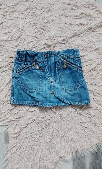 Spijkerrokje maat 98/104 beschikbaar voor biedingen