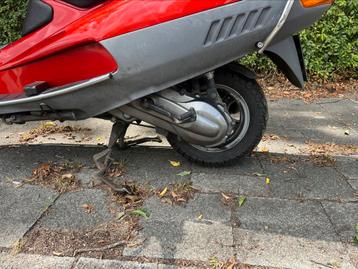 Hexagon 125cc blok beschikbaar voor biedingen