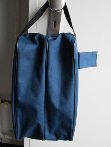 Reistas blauw voor sport(golf)schoenen,  m/v beschikbaar voor biedingen