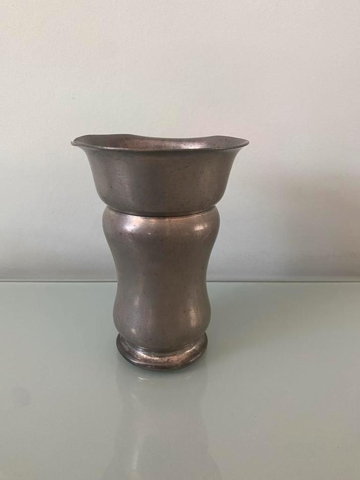 Antiek Tinnen Vaasje Daalderop, Antiek en Kunst, Antiek | Tin, Ophalen of Verzenden