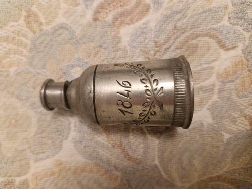 Tinnen parfum flesje, Antiek en Kunst, Antiek | Tin, Ophalen of Verzenden