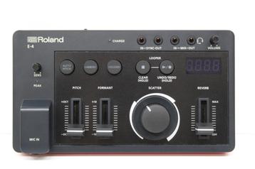 Roland AIRA Compact E-4 Voice Tweaker met USB-kabel beschikbaar voor biedingen