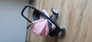Maxi-Cosi poppenwagen beschikbaar voor biedingen