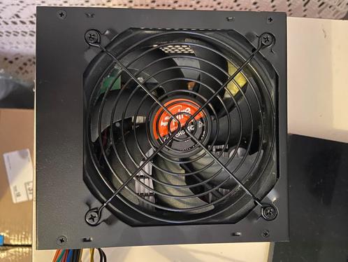 Spire PEARL 600 watt ATX Power supply- pc voeding, Computers en Software, Interne voedingen, Zo goed als nieuw, Ophalen of Verzenden