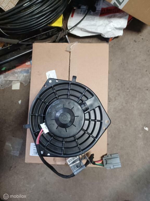 Kachelmotor Renault Laguna III ('07-'15), Auto-onderdelen, Airco en Verwarming, Renault, Gebruikt, Ophalen of Verzenden