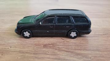 Mercedes-Benz E-klasse Kombi modelauto Dickie Toys beschikbaar voor biedingen