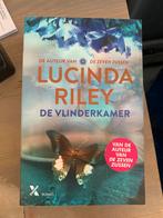 Lucinda Riley - De Vlinderkamer, Ophalen of Verzenden, Zo goed als nieuw, Nederland
