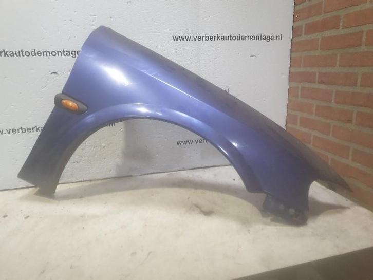 Spatbord Rechts Voor Opel Vectra B (36) (2000-09/2002-04), Auto-onderdelen, Carrosserie en Plaatwerk, Opel, Gebruikt
