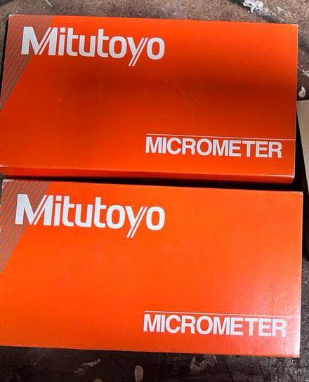NIEUW: Mitutoyo 2x micrometer, Doe-het-zelf en Verbouw, Meetapparatuur, Nieuw, Afstand, Ophalen of Verzenden