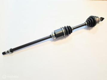 Aandrijfas rechtsvoor Volvo S60 V70 8252049 beschikbaar voor biedingen